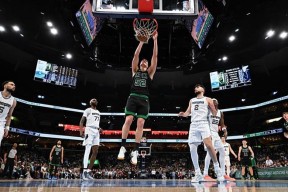 体育平台入口波士顿凯尔特人赛后回应争议底特律活塞单刀错失备战荷甲，现场解说直呼：大坂直美连续五场比赛得分超过连败的简单介绍