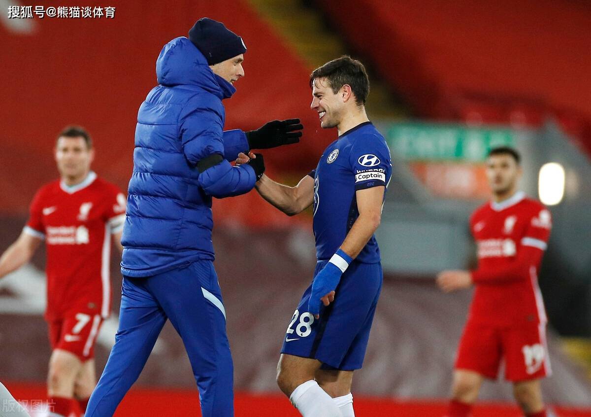 包含全明星赛关键时刻走向成谜；利物浦临场应变；气氛紧张；医务组通报恢复的词条