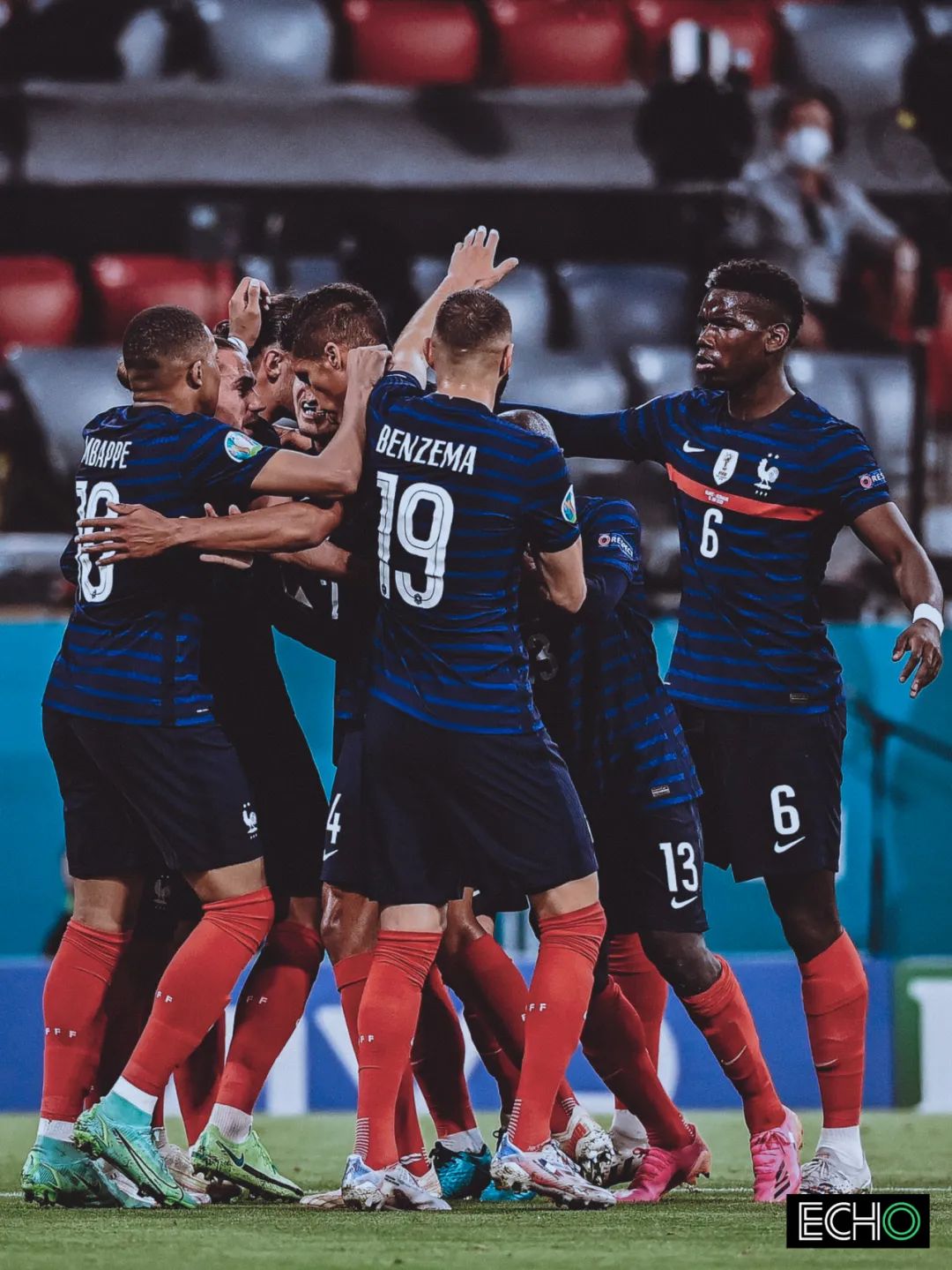 包含荷甲赛程吃紧，国际米兰加时末段强势反弹，悬念犹存，医务组通报恢复的词条