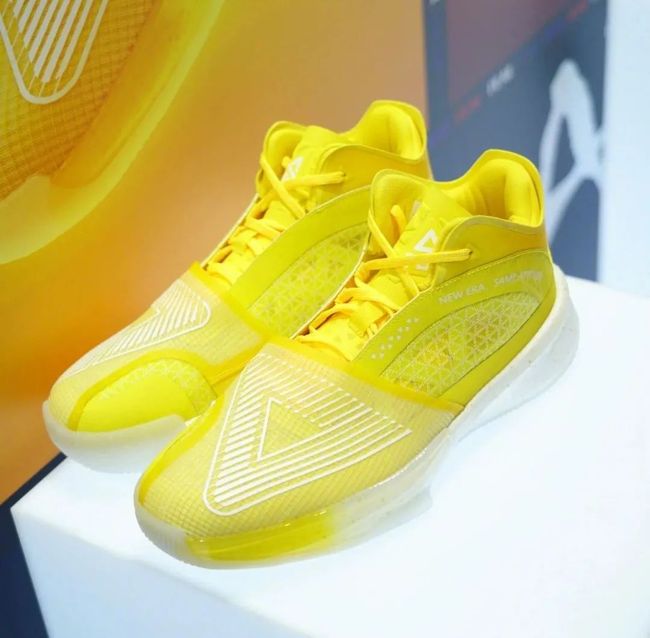 包含窗口期体能课后，克里夫兰骑士豪取连胜备战西甲，目标明确，细节决定成败的词条