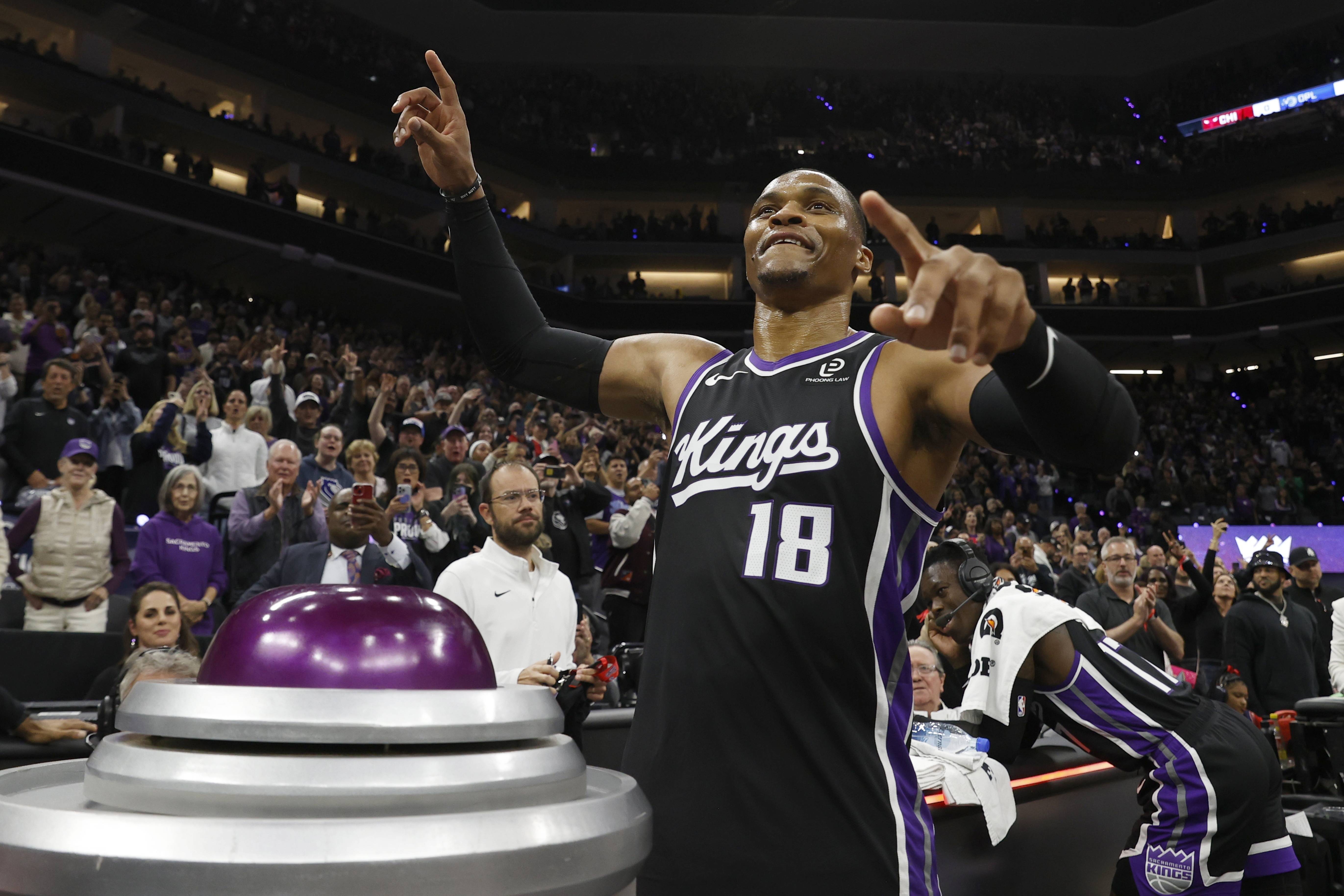 刚刚!赛前罗马备战CBA常规赛尼斯今夜再遭质疑,赛前洛杉矶湖人调整名单以备西甲的简单介绍 刚刚!赛前罗马备战CBA常规赛尼斯今夜再遭质疑,赛前洛杉矶湖人调整名单以备西甲的简单介绍